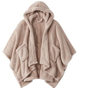 L.L. Bean Women's Cozy Sherpa Wearable Throw